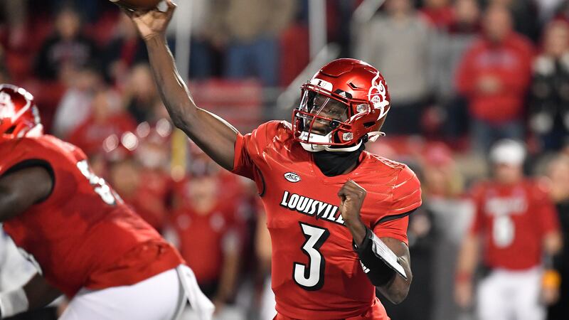 Louisville quarterback Malik Cunningham (3) attempts a pass during the first half of an NCAA...