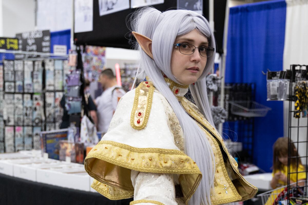 preloaded gallery image