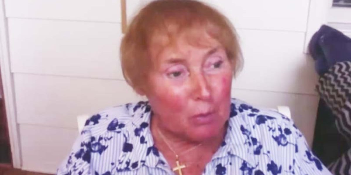 Jockey Diane Crump dies