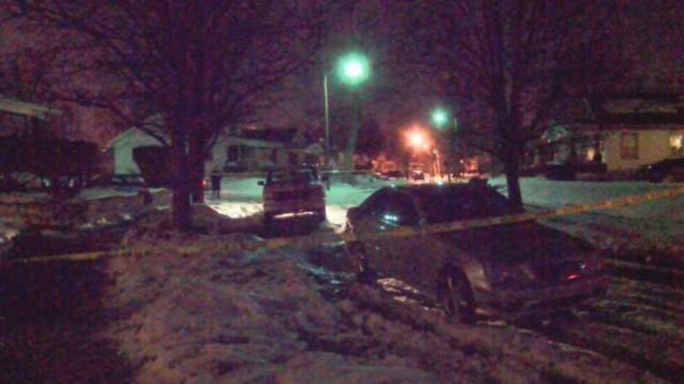 The shooting happened in the 600 block of Eastlawn Avenue. (Source: Lee Holeman, WAVE 3 News)