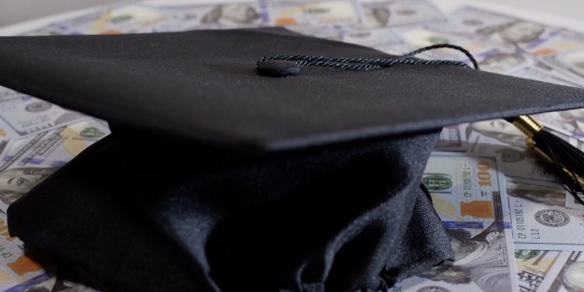 Federal government resumes wage garnishments for defaulted student loans