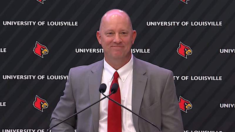 Louisville head coach Jeff Brohm named semifinalist for National Coach of the Year