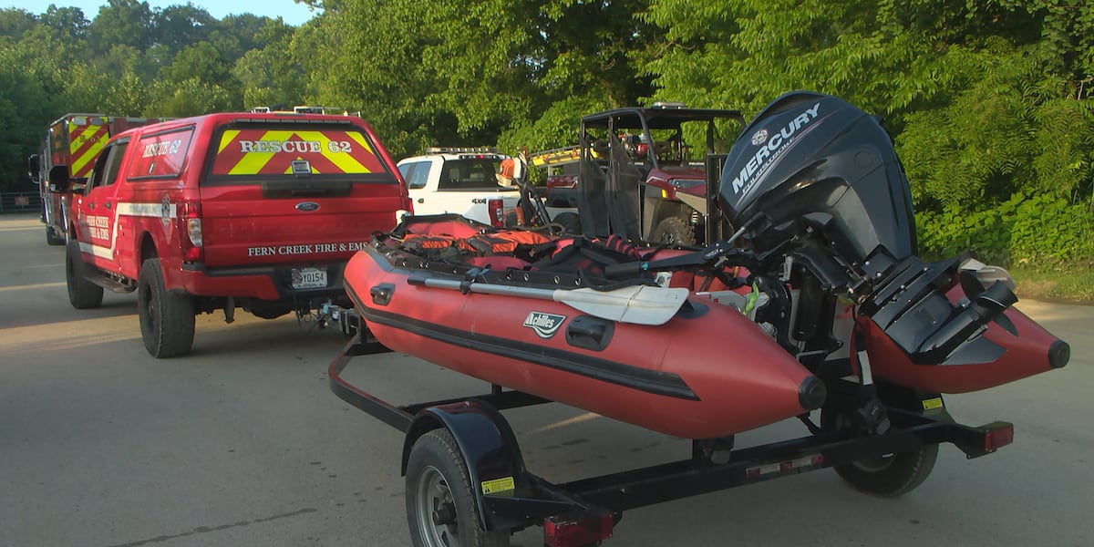 Missing man found, after 2 others rescued in Floyds Fork water rescue, mission now recovery mission officials say