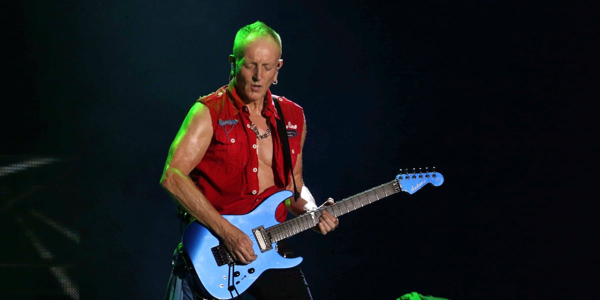 It Didn t Stick Def Leppard Guitarist Vivian Campbell Says Cancer it-didn-t-stick-def-leppard-guitarist-vivian-campbell-says-cancer