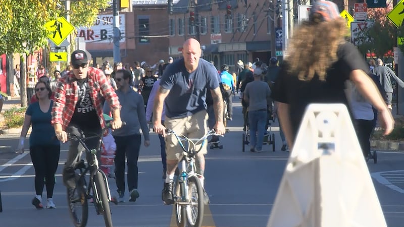 Every CycLOUvia draws huge crowds to different neighborhoods around town to bike, walk, skate...
