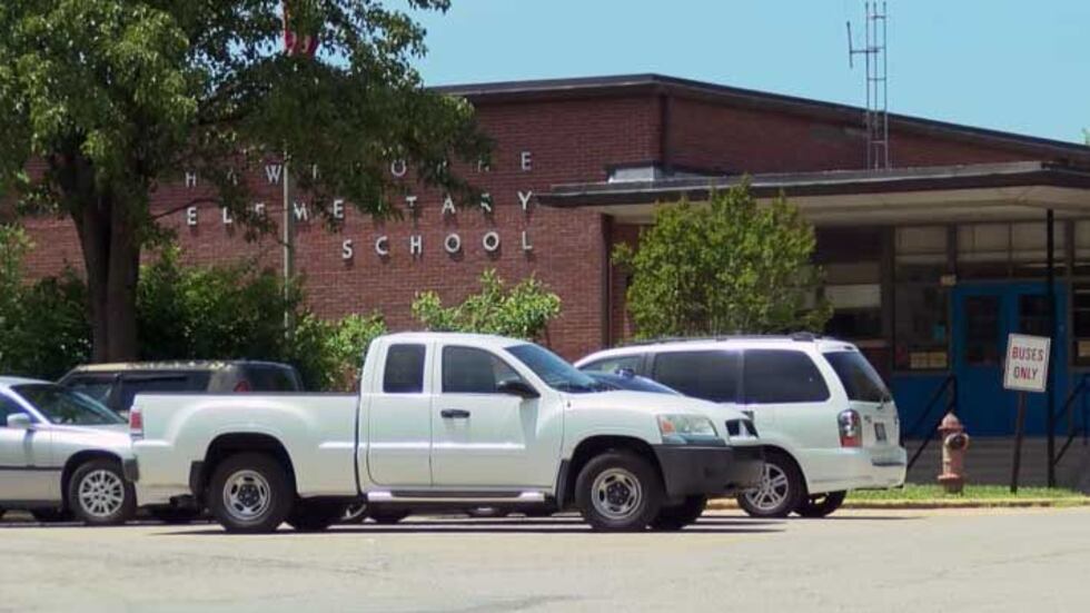Hawthorne Elementary School (Source: Michael Williams, WAVE 3 News)
