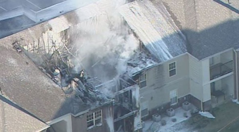 Several fire departments responded to the fire. (Source: Air 3/WAVE 3 News)