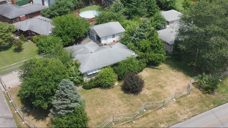 EPA now on scene at Applegate Lane hazmat homes