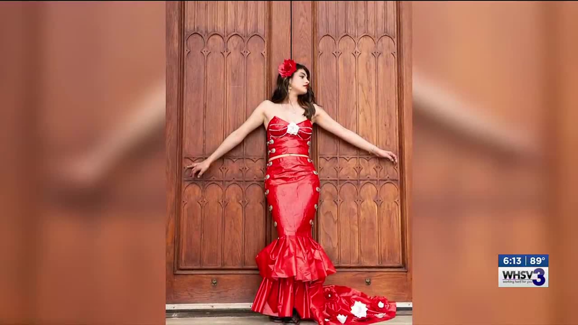 Waynesboro teen crafts prom dress out of Duck Tape Waynesboro teen crafts prom dress out of Duck Tape